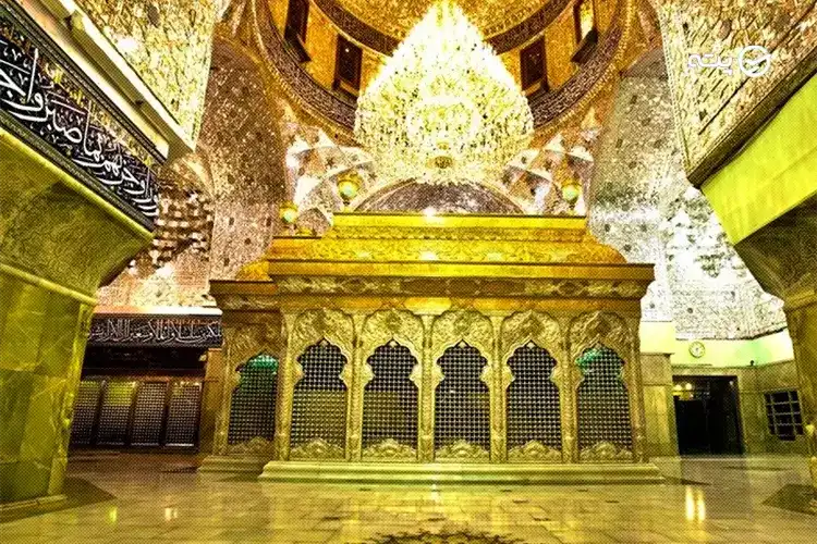 صحن حرم امام حسین (ع) از مکان های زیارتی عراق